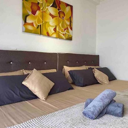 2 Bedroom Apartment Next To Historical Spots Malacca Εξωτερικό φωτογραφία