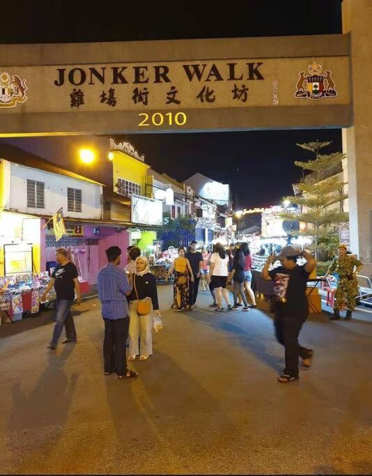 2 Bedroom Apartment Next To Historical Spots Malacca Εξωτερικό φωτογραφία